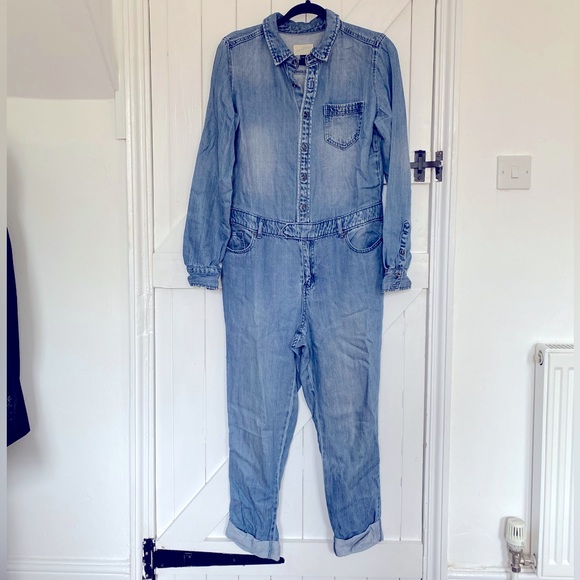Universal Threads Denim Jumpsuit - Picture 2 of 5
